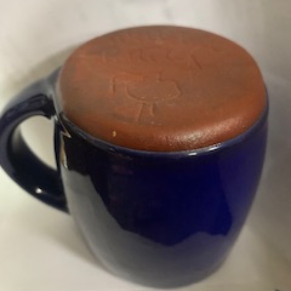 RARE Vintage Wellfleet Pottery Blue Mug / Coffee Cup   Handmade Cape Cod - Picture 3 of 3